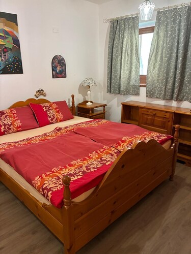 Cozy alpine apartment, 5 places, Dolomites view near Cortina and Auronzo