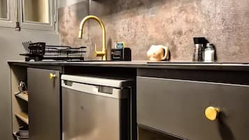 Microwave, oven, stovetop