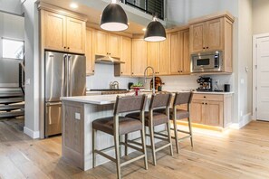 Fridge, microwave, oven, stovetop - Deer Valley East New Build · Hot Tub · Ski Shuttle (Wasatch County)
