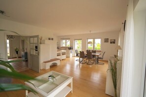 Dining - Vacation home zum Feldblick (Andernach)