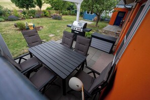 Outdoor dining - Vacation home zum Feldblick (Andernach)