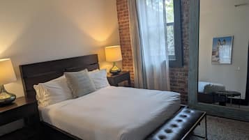 Strykjärn/strykbräda och gratis wi-fi