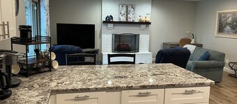 Dayton Kettering  3 bedroom 2 bath ranch garage fireplace outdoor firepit