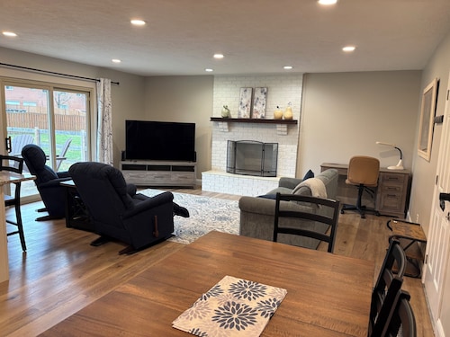 Dayton Kettering  3 bedroom 2 bath ranch garage fireplace outdoor firepit
