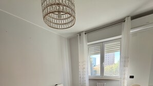 3 多间卧室、熨斗/熨衣板、WiFi