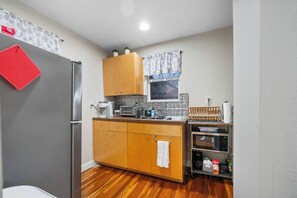 Private kitchen - Downtown Dunedin Escape – Shops, Trails & Beer (Dunedin)