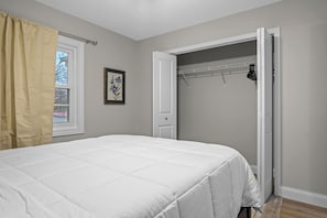 2 Schlafzimmer, Bügeleisen/Bügelbrett, WLAN, Bettwäsche