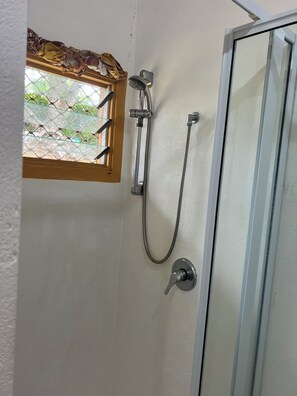 Bathroom - Muri Homeland Villa (Rarotonga)