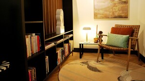 Interior - "The Church Fields - Dream Stay" Rust nabij natuur & met gratis parkeerplaats (Brunssum)