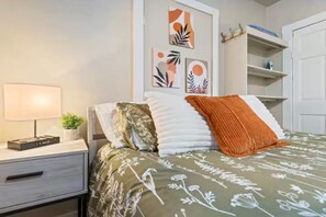 Iron/ironing board, WiFi, bed sheets - Cozy Canon Escape Near Downtown Mountain Views (Cañon City)