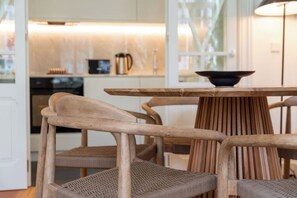 Dining - Almada 559 - Ortigão Residence by Lisbeyond (Porto)