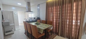 Dining - Beautiful house with pool in Eusebio (Mangabeira Eusébio)