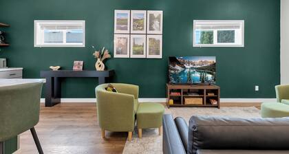 The Cedar Nook - Cozy Studio in Prime of Kennewick