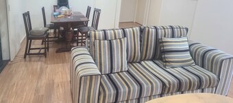 Friendly Comfortable place to stay in a major Sydney western suburb.