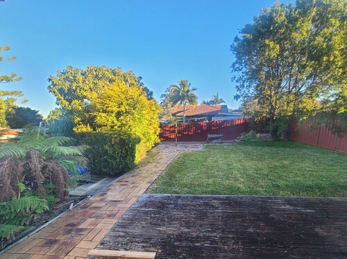 Friendly Comfortable place to stay in a major Sydney western suburb.
