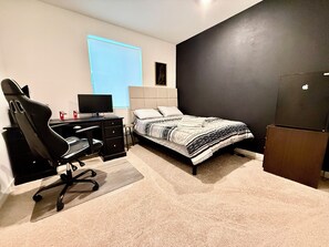 3 bedrooms, WiFi, bed sheets - Ultra-Modern Luxury Family Friendly Retreat Near Napa & San Francisco (Fairfield)