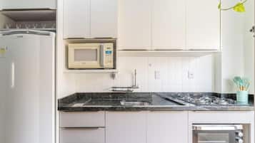 Basic Apartment | Private kitchen