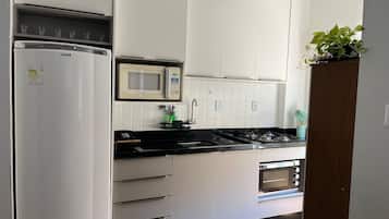 Basic Apartment | Private kitchen