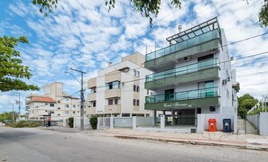 Basic Apartment | Exterior - 1-br APT w/ Bbq, 800m From the Sea Dfc0101 (Florianópolis)