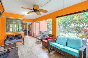 Terrace/patio - Spacious Backyard! Single-Level Port St Lucie Home (Port St. Lucie)