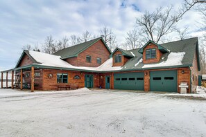 Exterior - Families Welcome! Lakefront Gem w/ Dock in Aitkin (Aitkin)