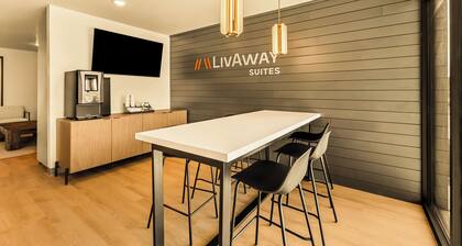 LivAway Suites Phoenix-Surprise