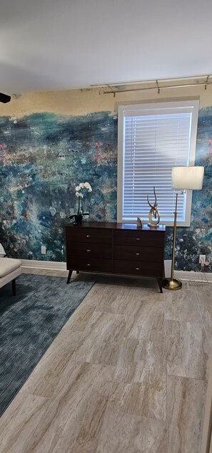 Interior - 2-bedroom house in adorable New Orleans with AC for relaxing stays (New Orleans)