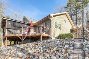 Exterior - Couples Retreat in Murphy! Mountain-View Home (Murphy)