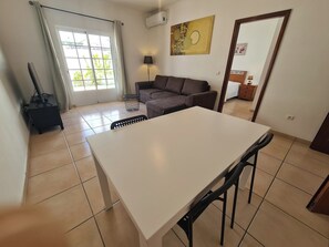 Dining - Belsol House (Altura)