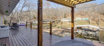Deck, Boat Dock & More! Lake of the Ozarks Home