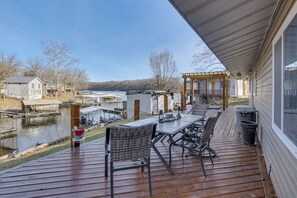Outdoor dining - Lake Ozarks Home w/ Deck, Dock & Hot Tub/SXS (Versailles)