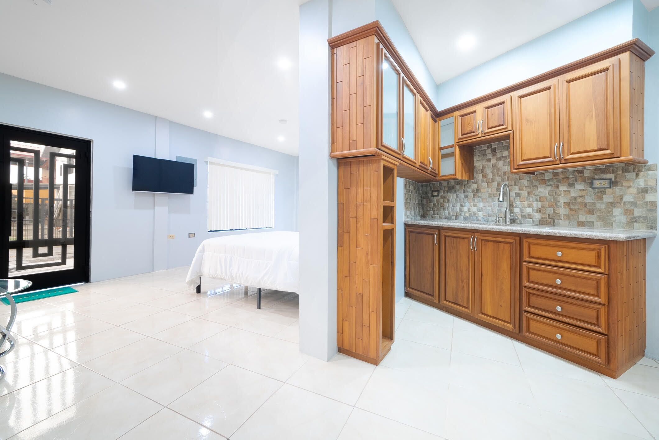 1 bedroom, iron/ironing board, Internet, bed sheets