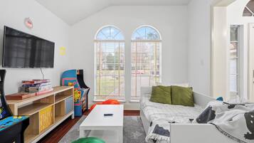 4 chambres, fer et planche à repasser, accès à Internet, literie fournie