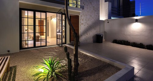 Casa Venado | Private Pool · Peaceful rest · Across from a Park · Parking