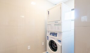 Interior - Fully Equipped Apts With Leisure Minutes From the Beach Hfos (Salvador)