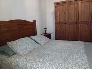 2 bedrooms, iron/ironing board, Internet, bed sheets - Sitio-Madre-María - House A (Fasnia)