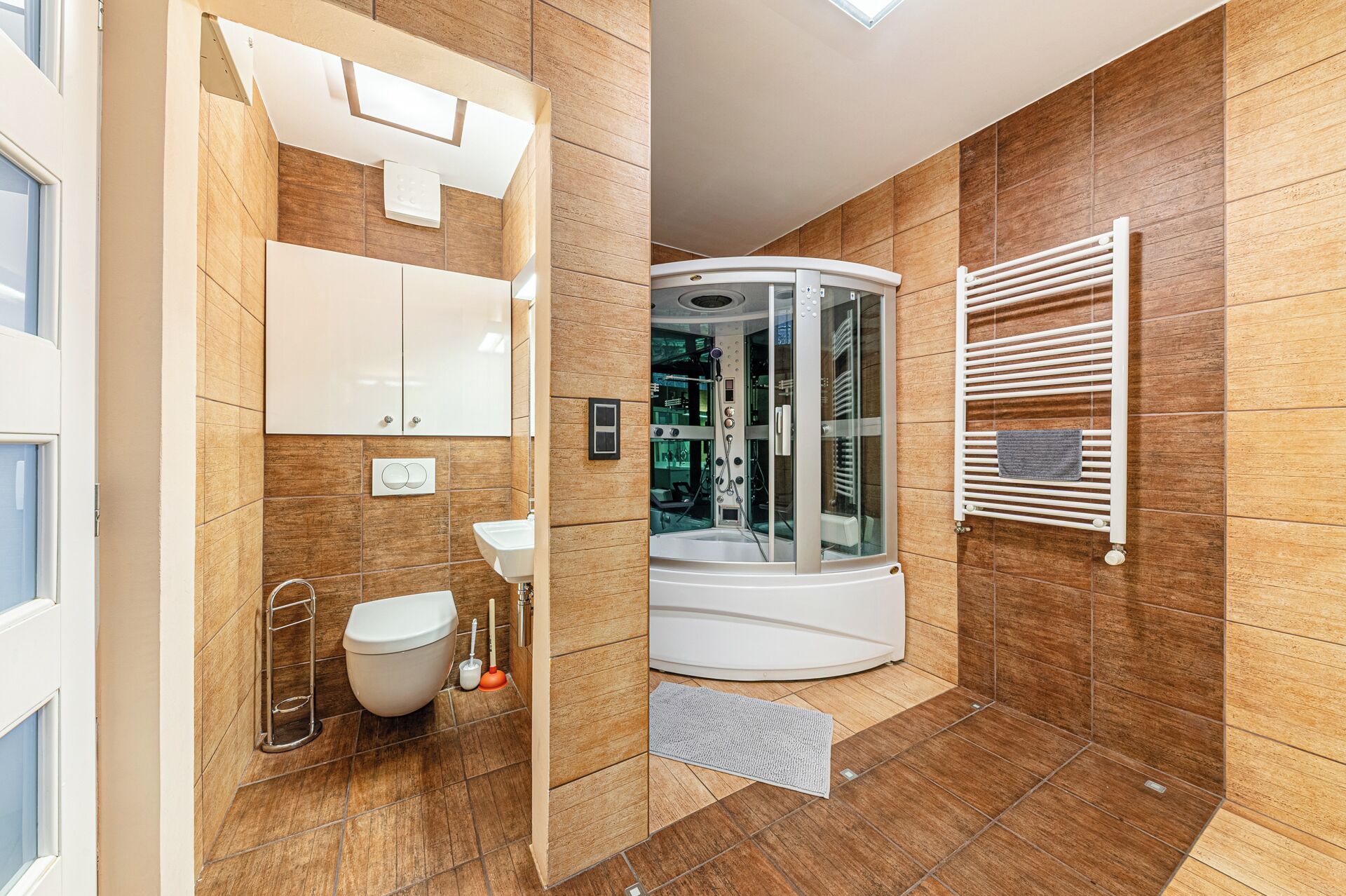 Towels, toilet paper