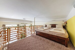 Apartment, 3 Bedrooms | Desk, free WiFi - Krisztina Residence –Cozy Family Gem By Castle (Budapest)