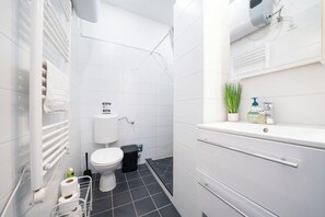 Apartment, 2 Bedrooms | Bathroom | Shower, towels - The Simple Spot (Budapest)