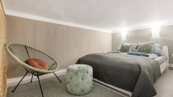 Apartment, 1 Bedroom | Living area