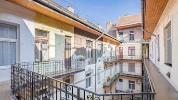 Appartamento, 2 camere da letto | Vista dalla camera