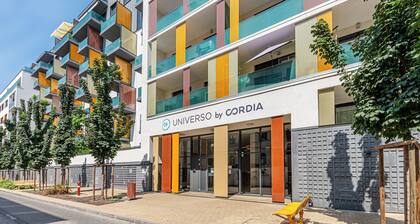Universo Cordia Bb9 -With Balcony In Cozy Area