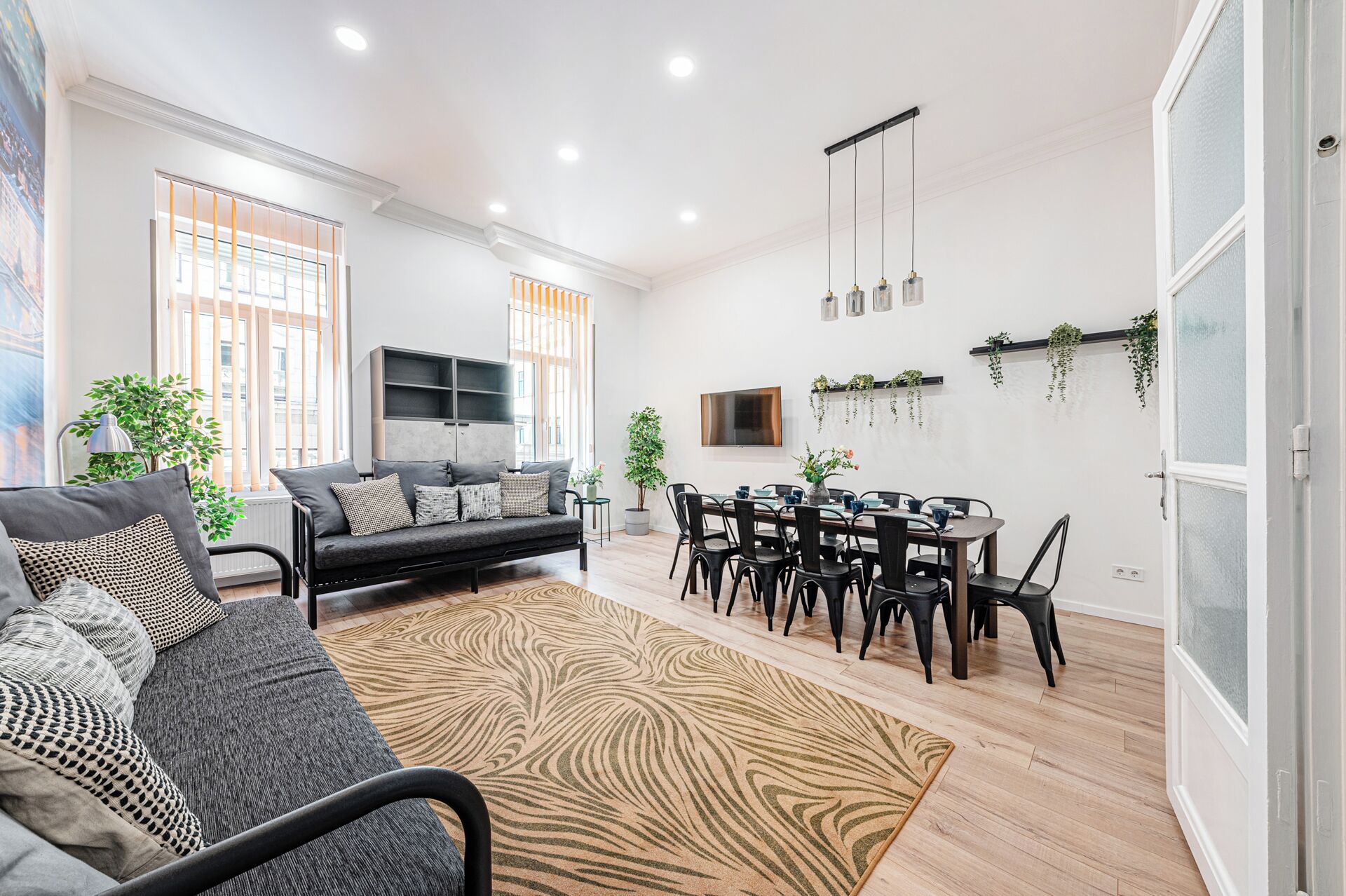 อพาร์ทเมนท์, 4 ห้องนอน | บริเวณนั่งเล่น