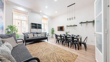 Leilighet, 4 soverom | Oppholdsområde