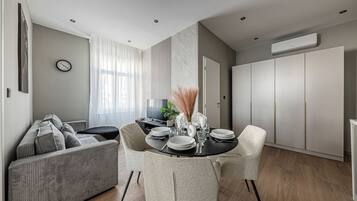 Appartement, 2 slaapkamers | Dineerruimte