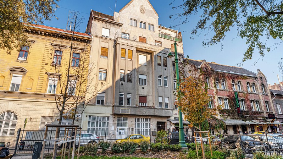 Casa Bella Apartments