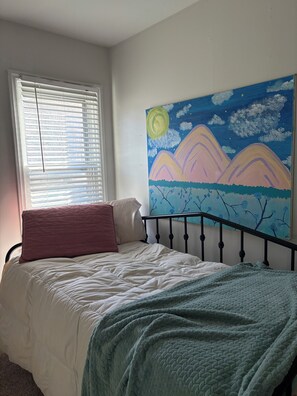 2 chambres, fer et planche à repasser, Wi-Fi, literie fournie