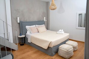 1 bedroom, desk, iron/ironing board, WiFi - Duplex with Private Rooftop Garden near Acropolis (Athens)