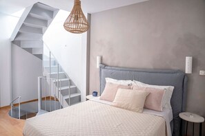 1 bedroom, desk, iron/ironing board, WiFi - Duplex with Private Rooftop Garden near Acropolis (Athens)
