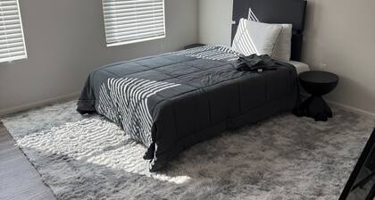 Private Room in Modern Home – Madison, Alabama